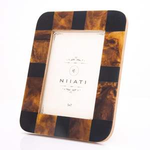 Marco de fotos de resina y madera a rayas de 5x7 pulgadas hecho a mano MARCO DE MESA decorativo para decoración de hogar u oficina - Product Image 2