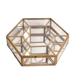 กล่องเครื่องประดับแก้วทองเหลืองพร้อมโลหะชุบทองปรับแต่งได้เป็นมิตรกับสิ่งแวดล้อมทำด้วยมือสำหรับโต๊ะเครื่องแป้งและงานแต่งงาน - Product Image 1