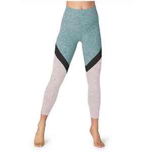Pantalon de yoga de gymnastique coupe ajustée de haute qualité pour femmes Legging couleur unie taille haute deux tons Sublimation Leggings de yoga pour femmes - Product Image 4
