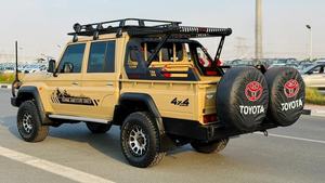 Toyota Land Cruiser Usada de Primera Calidad, Modelo 2021, Doble Cabina, 6x6, Volante a la Derecha/Izquierda - Product Image 4