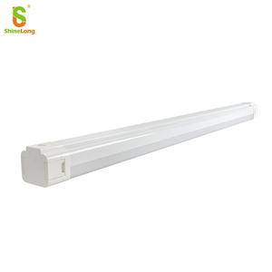 Lumière LED étanche à la vapeur de conducteur interne sans scintillement DIP CCT 4000K 5000K 6000K pour intérieur extérieur - Product Image 1