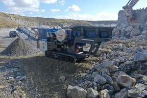 Concasseur à mâchoires Omega J1065T, capacité max. 350 t/h, moteur pas à pas, longue durée de vie pour le concassage de pierres - Product Image 5