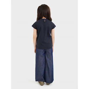 T-shirt graphique respirant KETURAH fabriqué en tissu jersey confortable - Product Image 3