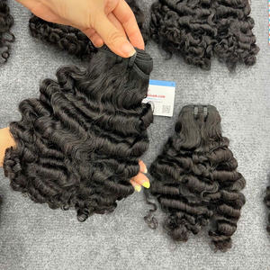 Stock disponible Paquets de Double trame Extensions de cheveux Remy bouclés birmans vietnamiens Cheveux doux Machine à tisser Double trame - Product Image 3