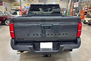 Toyota Tacoma TRD Sport Doble Cabina 4x4 Usada, Año 2025 - Product Image 5