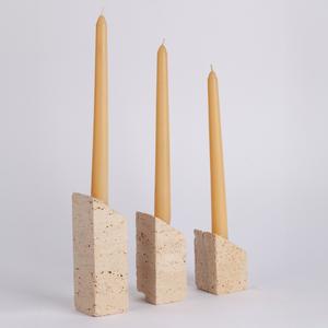 Portavelas de Piedra Travertino Modernos, Diseño Angular Único, Minimalista, Duradero, Realza la Decoración del Hogar Contemporáneo y Elegante - Product Image 2