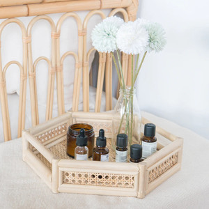 Impresionante, práctica y elegante, versátil, decorativa para el hogar, bandeja para servir de ratán hecha a mano por hábiles artesanos - Product Image 3