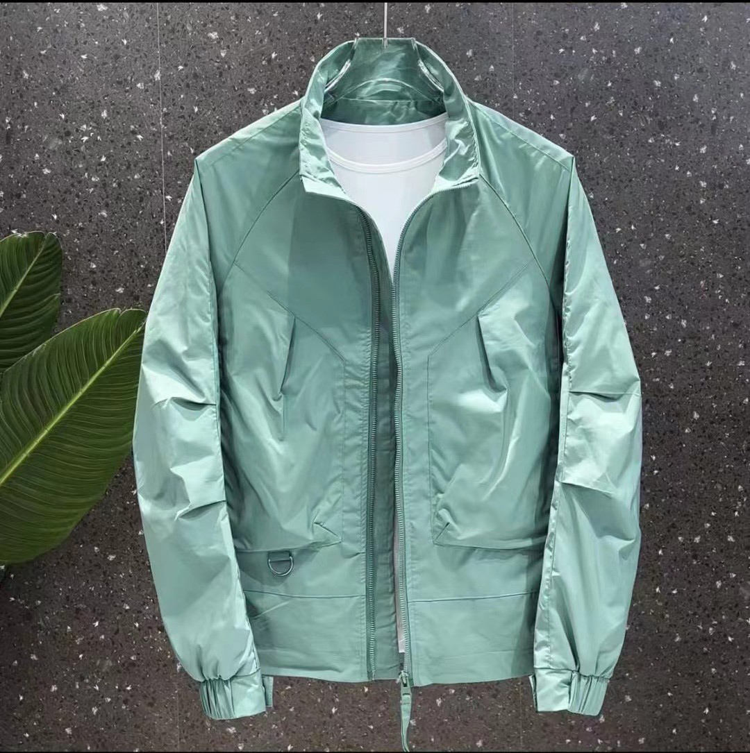 สีเขียว