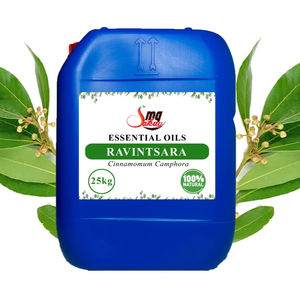 Huile Essentielle de Ravintsara, Extrait de Feuilles avec Cinole, Alpha-Terpinol et Sabinne Issus de Plantes - Product Image 1