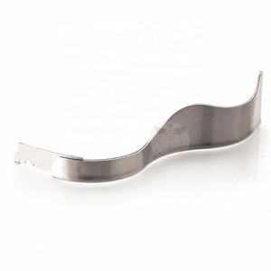 QORVEX INSTRUMENTS Maquinilla de Afeitar Curva Estilo Dominicano de Una Sola Hoja de Acero Inoxidable con Mango de ABS Grado A, Afeitadora Desechable para Barbero de 6 Pulgadas - Product Image 1
