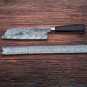 Couteau de chef de cuisine en acier damas chinois multifonctionnel de qualité professionnelle lame gravée tranchante. - Product Image 4