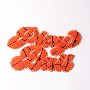 Diseño personalizado letras prensa de calor bordado personalizado Chenille parches sombreros diseñador Logo hierro en material plástico personalizado - Product Image 5