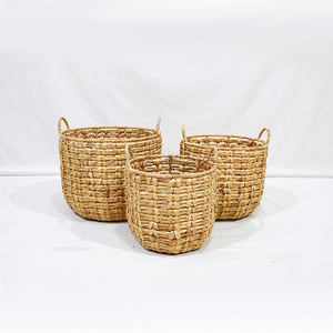 Juego de Cestas de Almacenamiento de Jacinto de Agua Tejidas a Mano Artex Dong Thap con Asas (3 piezas) - Product Image 3