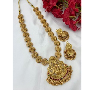 Collier ethnique Lakshmi avec boucles d'oreilles ensemble de mariage collier traditionnel pour femmes filles ethnique Temple bijoux pour femmes - Product Image 1