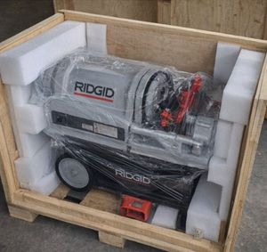 Máquina Roscadora Nueva Modelo 26092 1224 NPT de 120 Voltios, de 1/4 a 2 Pulgadas y de 1 1/2 a 4 Pulgadas, con Cabezales de Roscado y 3 Años de Garantía - Product Image 3