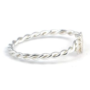 Pulsera de Plata de Ley 925 con Doble Hilo, Piedra Ovalada, Cadena Fina Trenzada y Diseño de Eslabones - Product Image 3