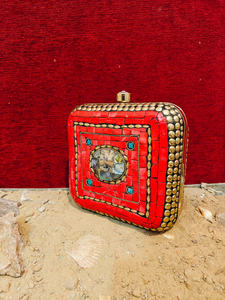 Handcrafted Red Mosaic Square <b>Clutch</b> <b>Bag</b> with Shell Inlay Luxury Evening Party Handbag Designer Hard Case for Women - Product Image 3