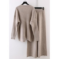 Vêtements pour femmes Ensemble pull et bas en tricot vierge personnalisé pour femmes Ensemble en tricot de haute qualité pour femmes