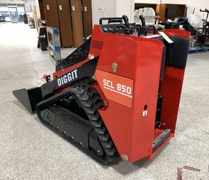 ซื้อรถตักดินดีเซลแบบตีนตะขาบ DIGGIT SCL850 รุ่นใหม่ ปี 2025 พร้อมชุดเกียร์ประสิทธิภาพสูง - Product Image 4