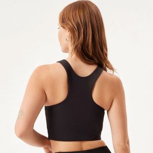 Sujetador Deportivo de Yoga de Alta Sujeción para Mujer, Tirantes Convertibles, Logotipo Frontal, Hecho en Pakistán - Product Image 5