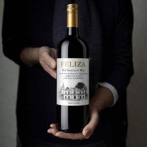 Feliza - Vino Tinto Semiseco Tempranillo Garnacha 11% ABV Vino Tinto Español 750ml - Product Image 2