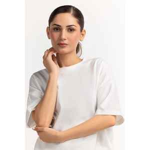 Chemise blanche texturée à col rond tissée WM-KTP-SS24-105 en tissu uni teint - Product Image 3