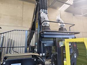 Remolque Forestal PALMS H10D con Grúa K5.85 |   Capacidad de Carga de 10 Toneladas |   Alcance de 8.5 m |   Torque de Elevación de 69 kNm |   Remolque Profesional para Transporte de Madera - Product Image 5