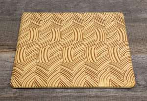 Planche à découper rectangulaire en bois artisanale MS de qualité supérieure avec poignée, épaisseur 12 mm, durable, compatible lave-vaisselle - Product Image 4