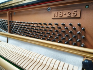 Piano Vertical KAWAI NS25 Hecho en Japón, Económico para Principiantes e Intermedios, Duradero y Elegante para el Mercado de Exportación - Product Image 5