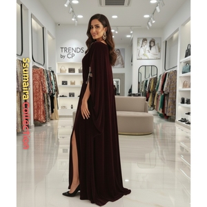 Robe Kaftan en Velours Exquis de la Collection Luxe CP Tendances 2025 – Tenue de Soirée Modeste Alliant Tradition et Élégance - Product Image 3