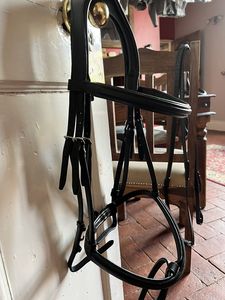 Bridon en cuir noir ergonomique de haute qualité pour cheval, avec tête anatomique, surpiqûres fantaisie, taille complète, bridon western marron - Product Image 6