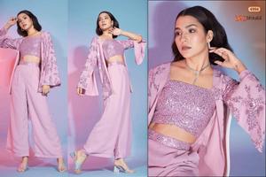 เสื้อทำงานผ้าจอร์เจ็ตหลากชนิดมาใหม่เซ็ตแบบคูรอร์ดสำหรับผู้หญิงชุดอินเดียแบบตะวันตกสำหรับฤดูร้อน2024 - Product Image 4