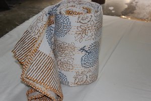 Manta Kantha Reversible de primera calidad, edredón cosido a mano hecho de algodón estampado en bloques, colchas indias hechas a mano de estilo Simple a granel - Product Image 4