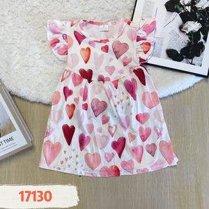 فستان صيفي بالجملة للفتيات الصغيرات بتصميم عيد الحب مع طباعة وقصة أنيقة وأكمام قصيرة طائرة للأطفال الرضع - Product Image 3