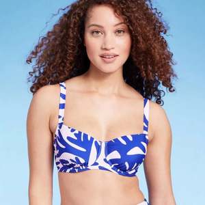 Completo Bikini Donna Blue Kona Sol XXS con Top a Balconette Push-Up e Copricostume Metallizzato con Decorazioni Scavate - Product Image 1