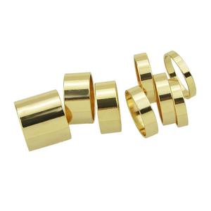 Anneaux de serviette décoratifs dorés et argentés dans des formes florales géométriques Accessoires de table de mariage parfaits et cadeaux prêts à manger - Product Image 1