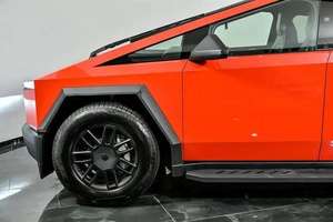 ใช้2024รถบรรทุกไซเบอร์ ..... ขับเคลื่อนทุกล้อ - Product Image 5