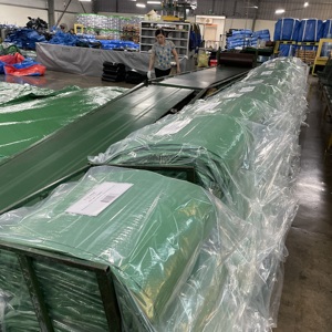 Bâche en maille PE verte transparente, ignifuge, résistante aux UV, imperméable, pour camion, transport de marchandises, découpe industrielle - Product Image 6