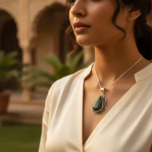 Collar con Colgante de Jade en Forma de Lágrima, Plata 925 Vintage, Engaste en Bisel, Unisex, para Uso Diario - Product Image 3
