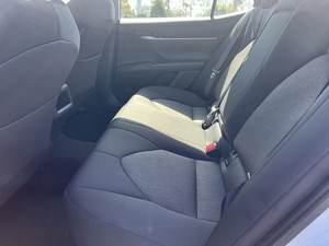 Toyota Camry LE FWD 2024 Usado en Buen Estado - Product Image 6