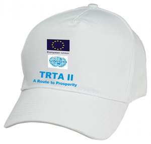Gorra Trucker Blanca de 6 Paneles con Cierre a Presión, Logotipo Personalizado, Gorra de Béisbol Deportiva con Impresión por Transferencia de Calor para Deportes al Aire Libre - Product Image 1