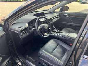 Toyota RX 350 d'occasion pas chère 2020-2022, conduite à gauche, transmission intégrale, intérieur cuir foncé, toit ouvrant panoramique, caméra 360° arrière, berline automatique 5 places - Product Image 5