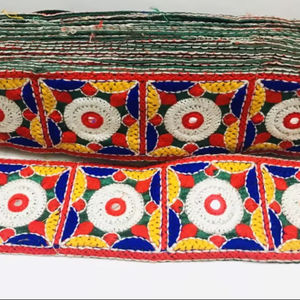 Vibrante 100% algodón indio flor bordado borde lujo étnico bohemio apliques cinta para bolsos para Europa África Floral - Product Image 1