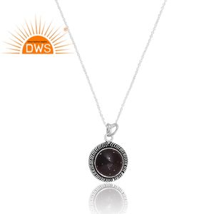 Collier pendentif en obsidienne naturelle avec flocon de neige en argent sterling oxydé dernier cri fabricant de bijoux personnalisés - Product Image 2