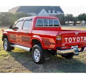 HILUX SSR LN107 de 1992, DOBLE CABINA, 4x4, USADA EN BUEN ESTADO, 100% REVISADA, DIÉSEL, CON TRANSMISIÓN MANUAL DE 5 VELOCIDADES - Product Image 5