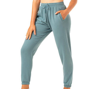 Pantalon de survêtement taille moyenne pour femmes de haute qualité pantalon de yoga de fitness d'hiver nouveauté prix bon marché en gros du Pakistan - Product Image 2