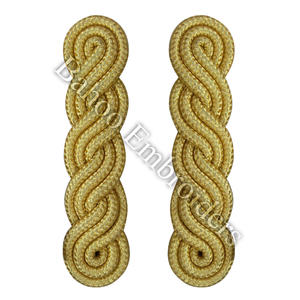 Épaulette dorée pour uniforme, accessoire en matériau PC - Product Image 1