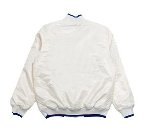 Venta al por mayor 100% poliéster hombres satén cómodo cuello mandarín prendas de vestir exteriores Universidad personalizado bordado Casual satén Varsity chaqueta - Product Image 6