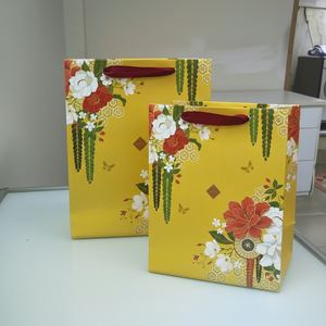 Sac fourre-tout en papier biodégradable et recyclable de haute qualité, finition luxueuse, personnalisé, pour l'emballage de cadeaux d'entreprise, décoration - Product Image 5