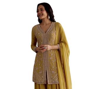 Traje de Kurta Palazzo bordado de Chinon amarillo con Dupatta para recepción festiva de fiesta de boda y celebraciones culturales tradicionales - Product Image 3